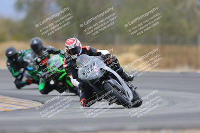 media/Jan-15-2023-SoCal Trackdays (Sun) [[c1237a034a]]/Turn 3 (1115am)/